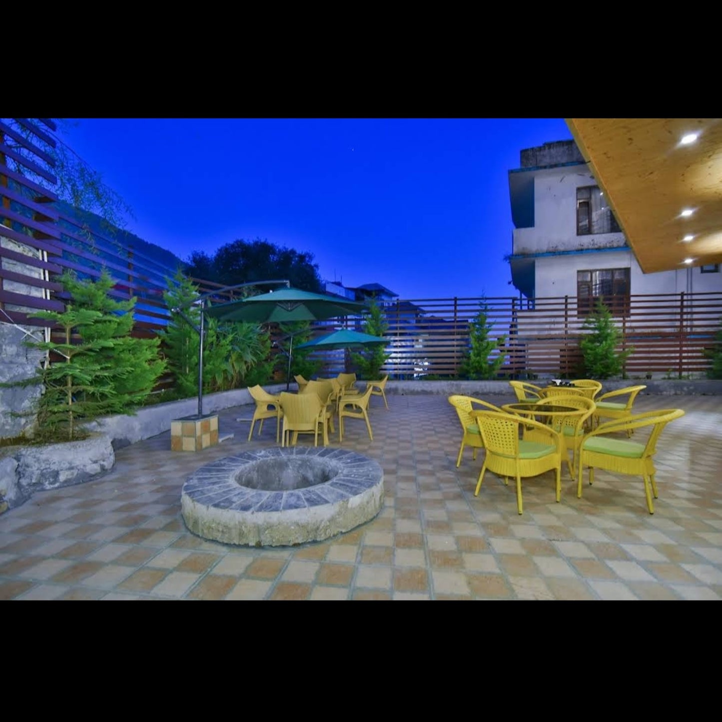 Hotel Asian International