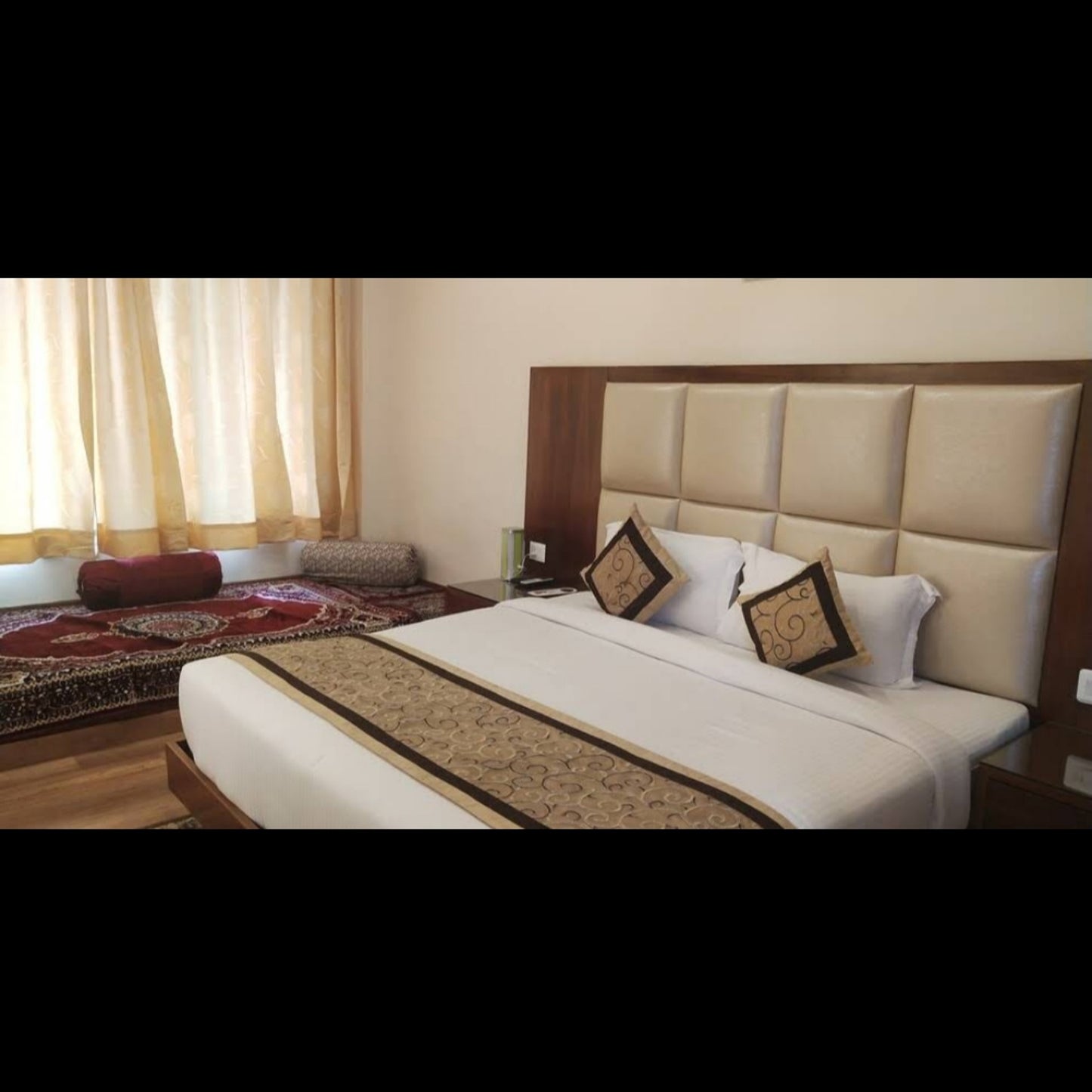 Hotel Dharamshala Paradise