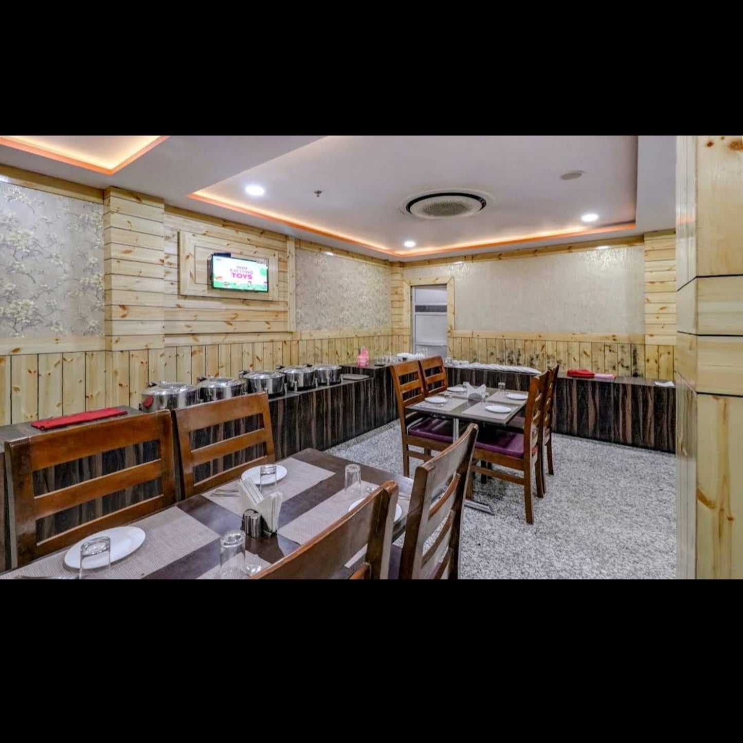 The Trance - A Riverside Resort Hotel