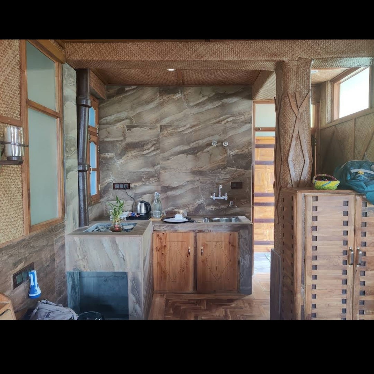 Murious Riverdale Resort