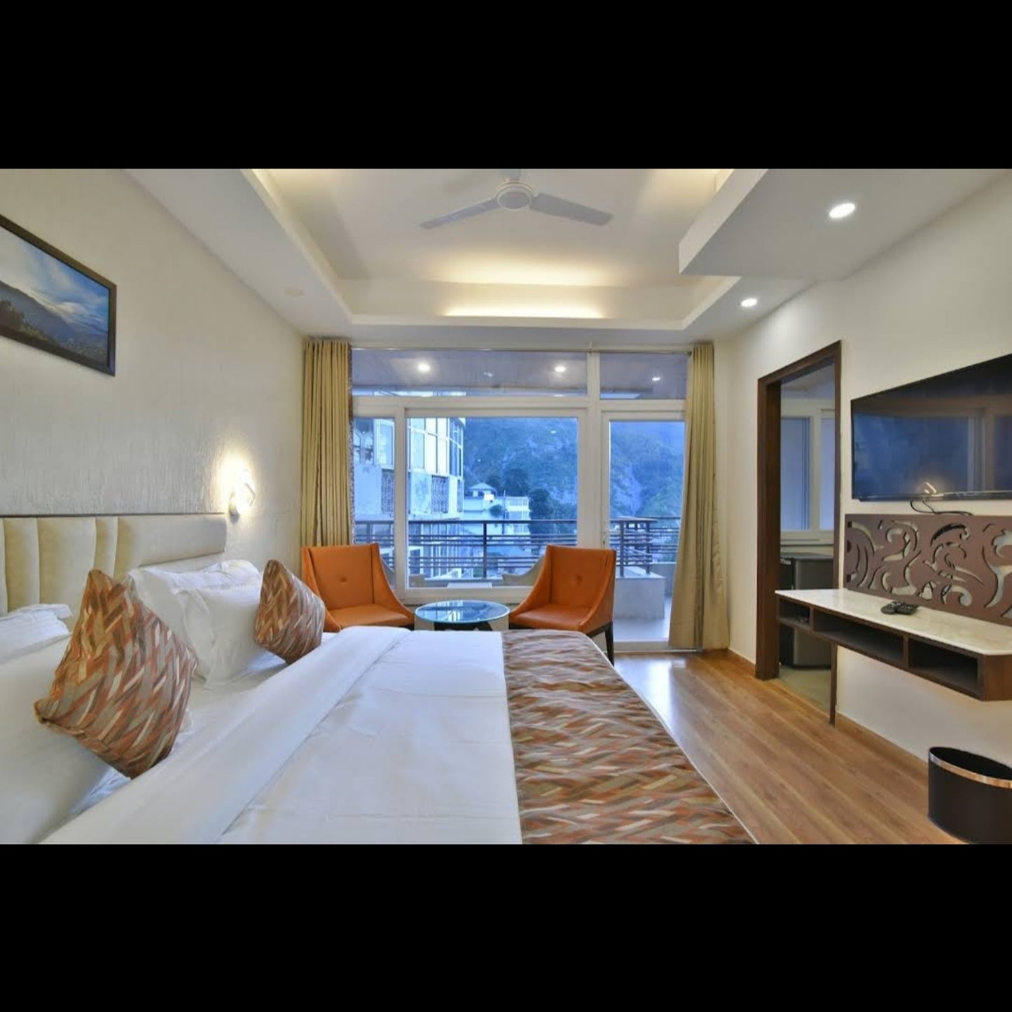 Hotel Asian International