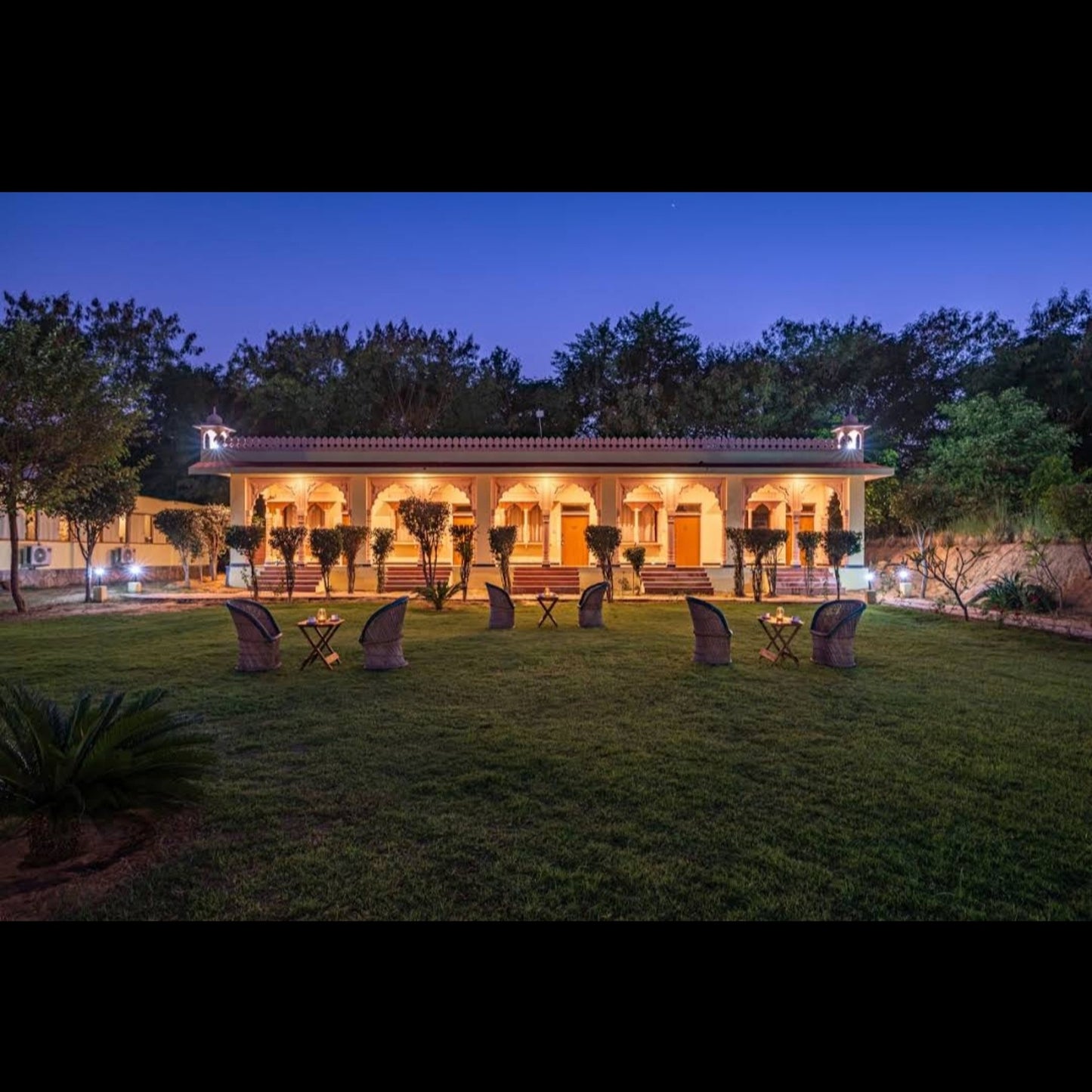 Jungle Cave Resort Udaipur