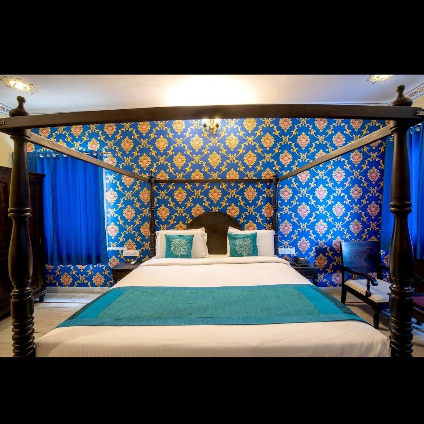 Hotel Royal Pratap Niwas