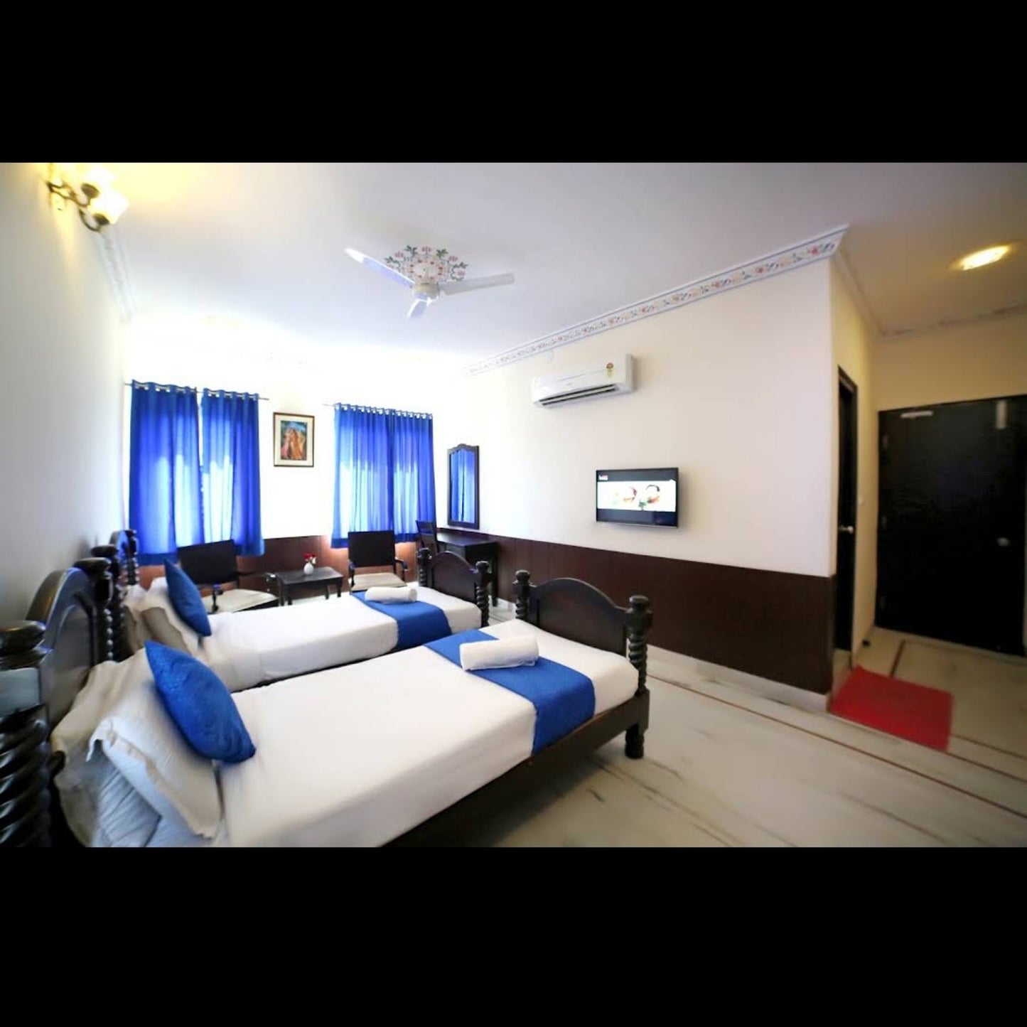 Hotel Royal Pratap Niwas