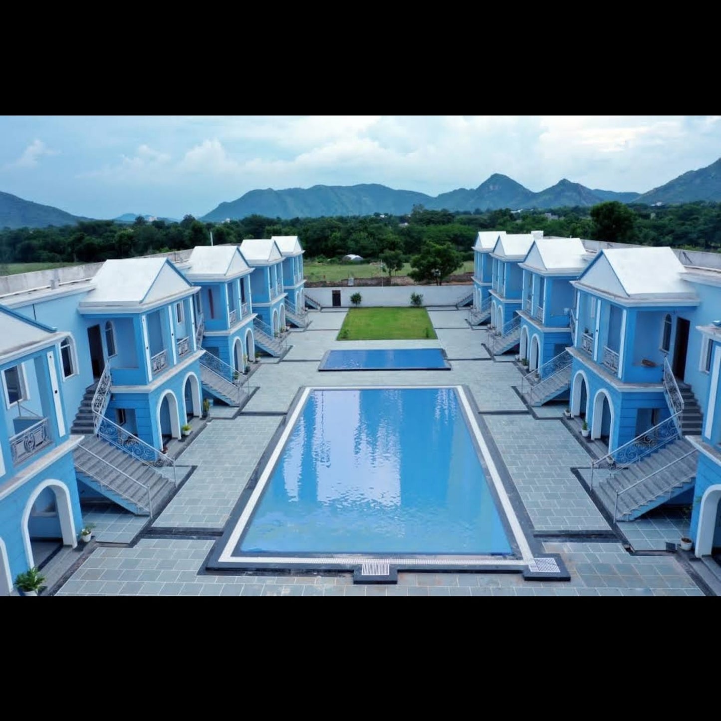 Red Tulip MD Valley Resort and Spa Udaipur