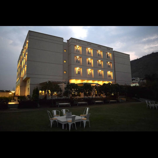 Hotel Paras Mahal Udaipur