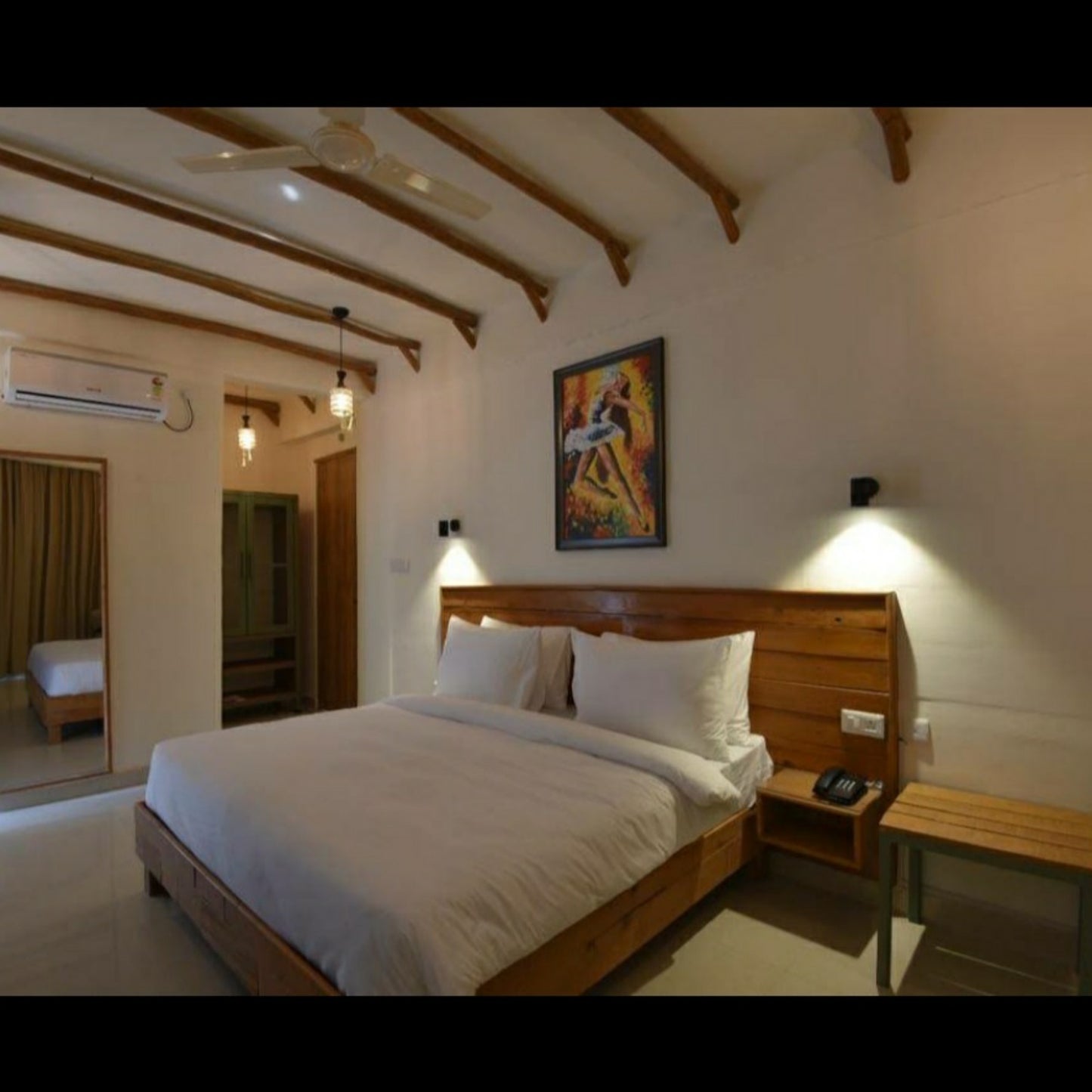 The Ekawa Ganga, Rishikesh_