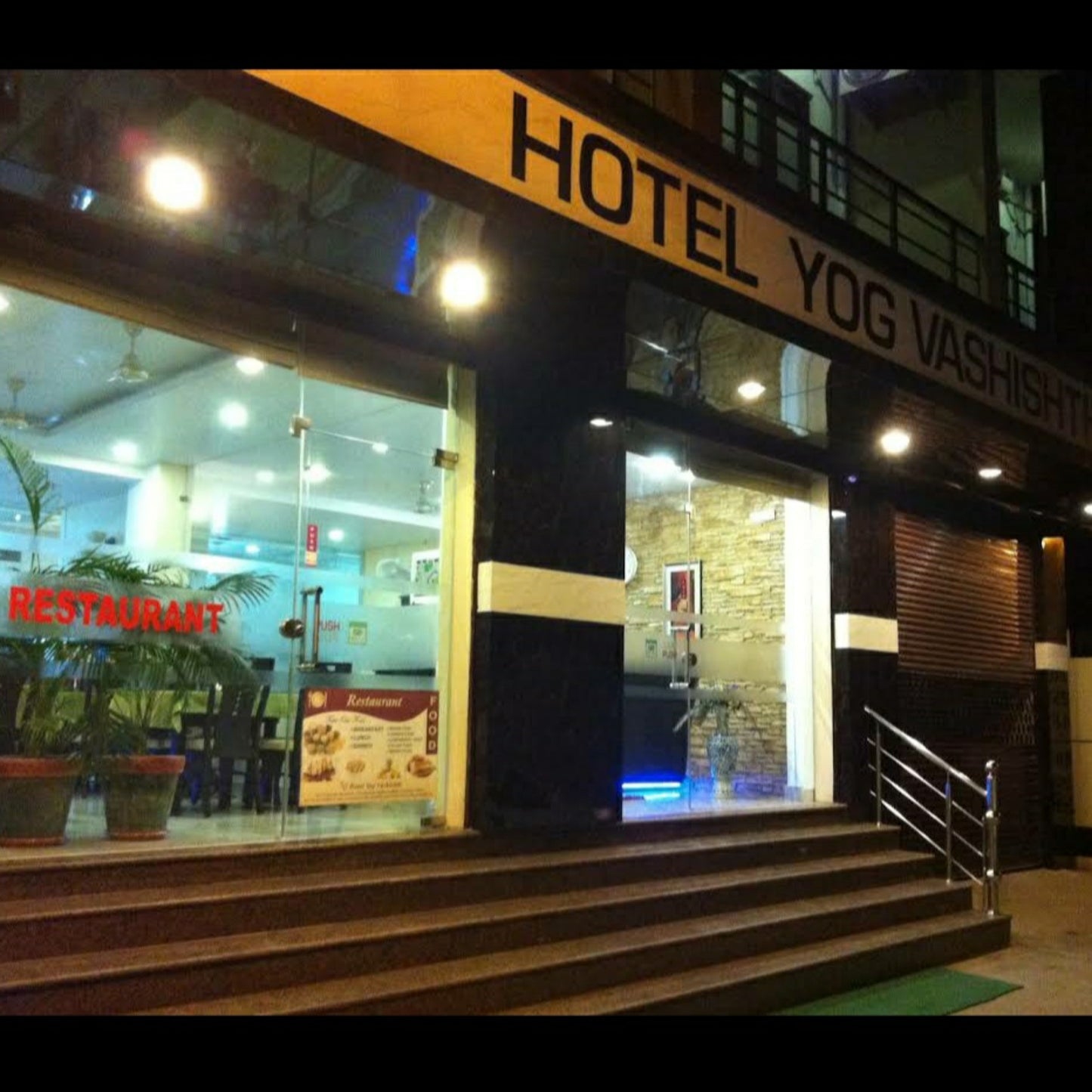 Hotel Yog Vashishth RISHIKESH_