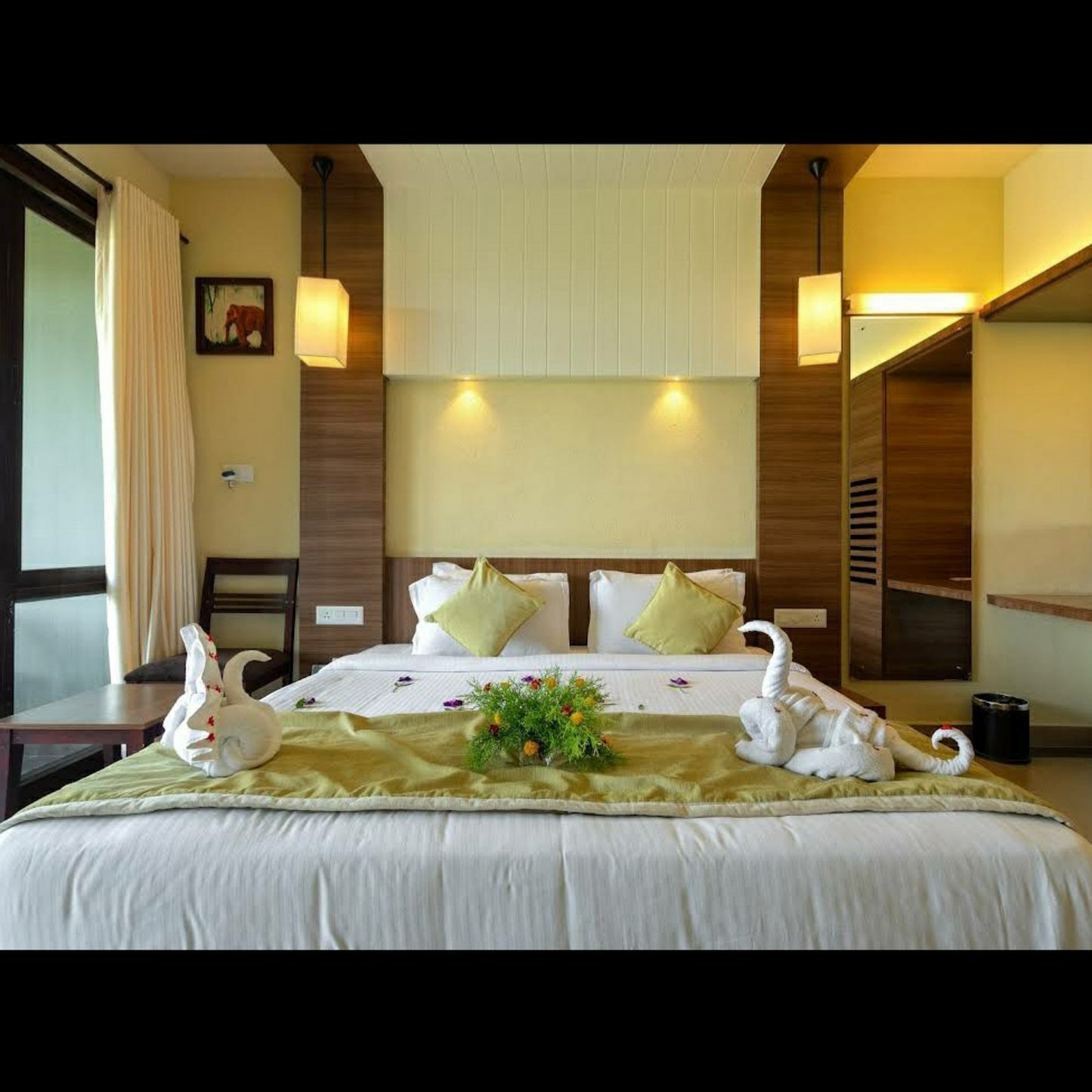 The Mountain Courtyard Thekkady