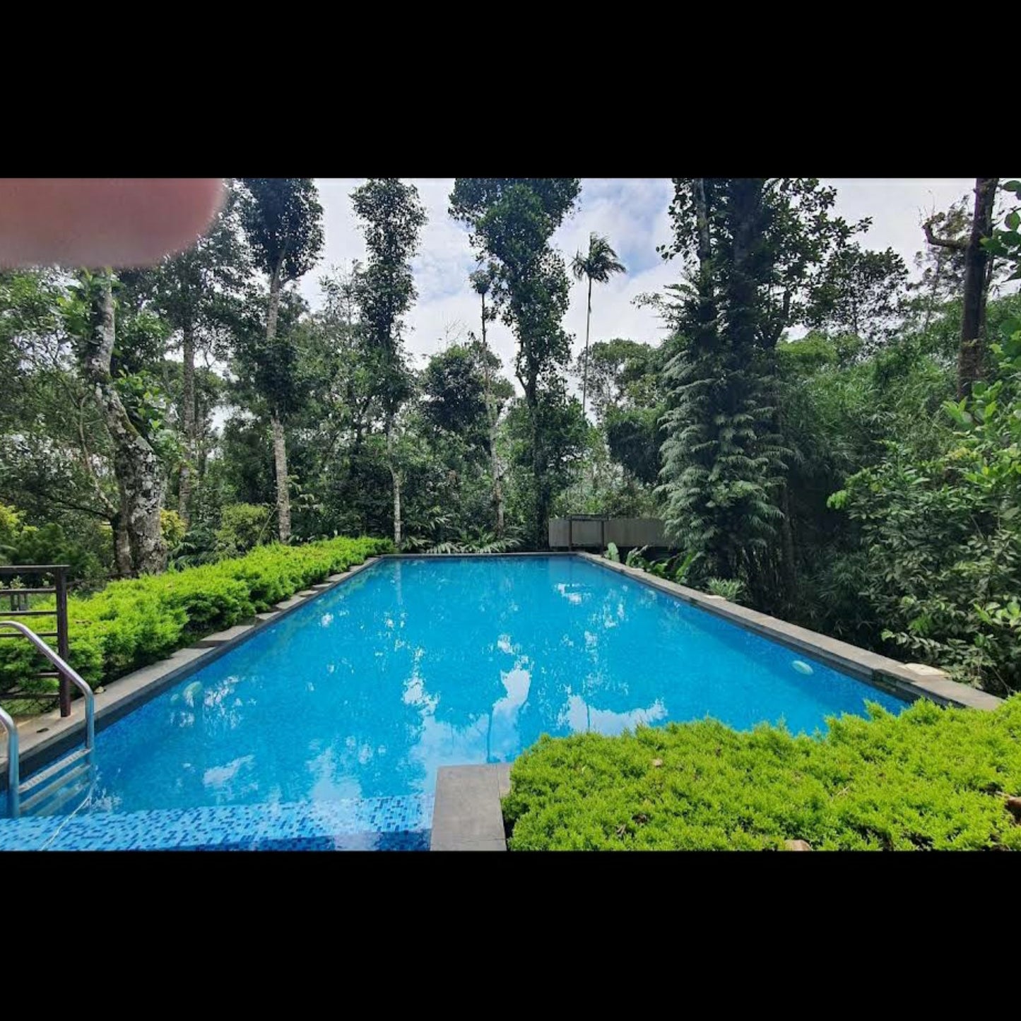 The Mountain Courtyard Thekkady