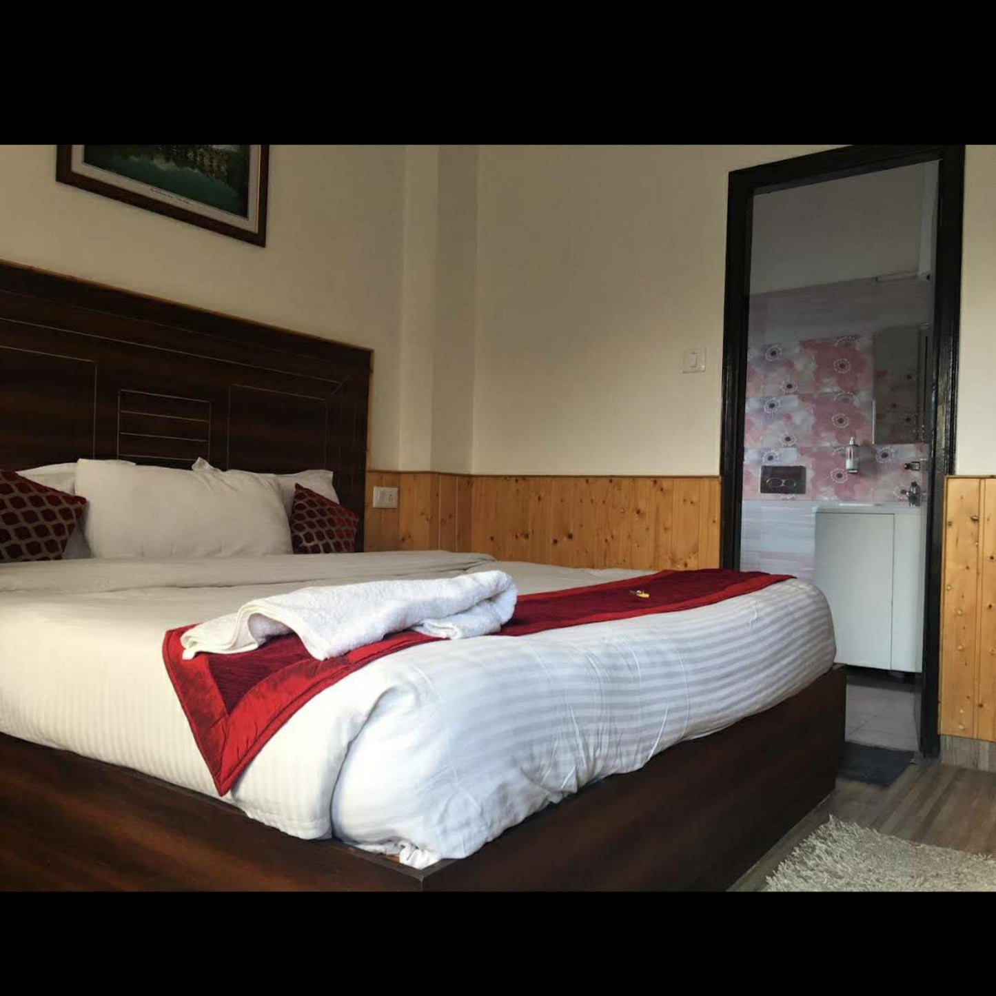 Seven Hills by Him Haults Hospitality_Shimla