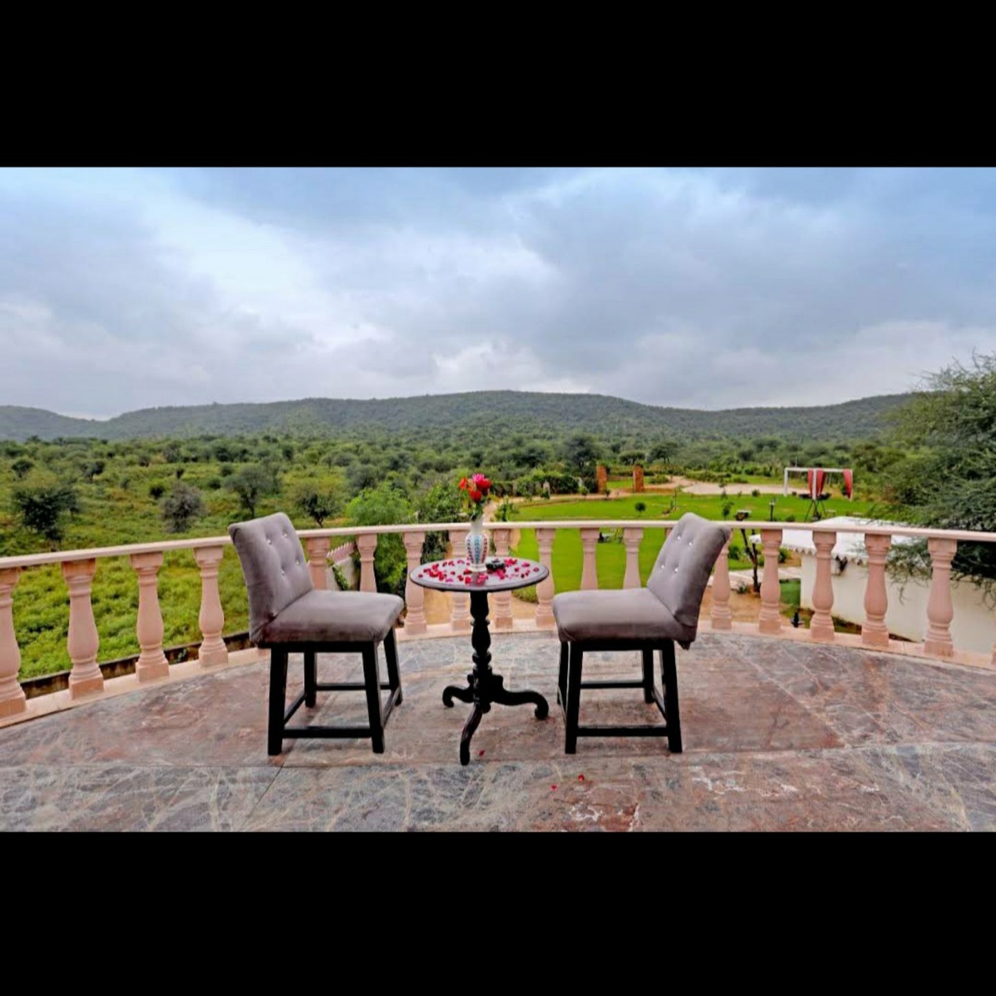 Lohagarh Fort Resort _Jaipur