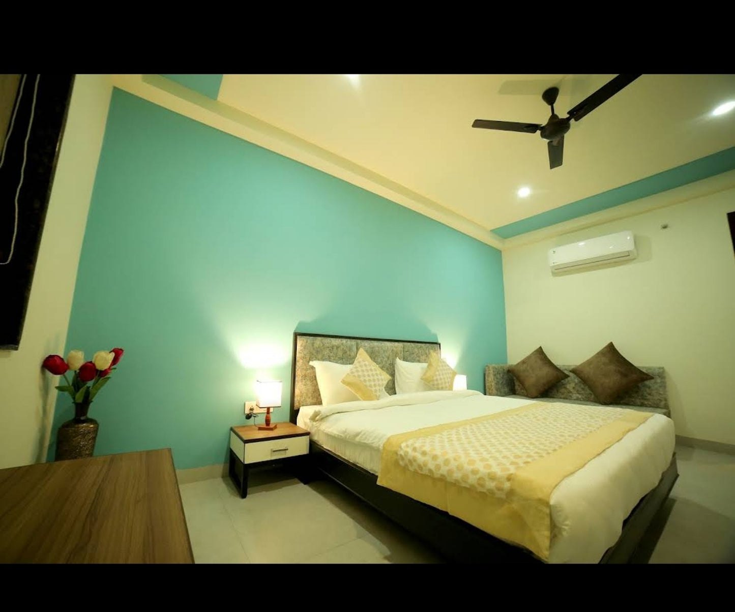 Vijay Vilas Hotel and Convention Hall