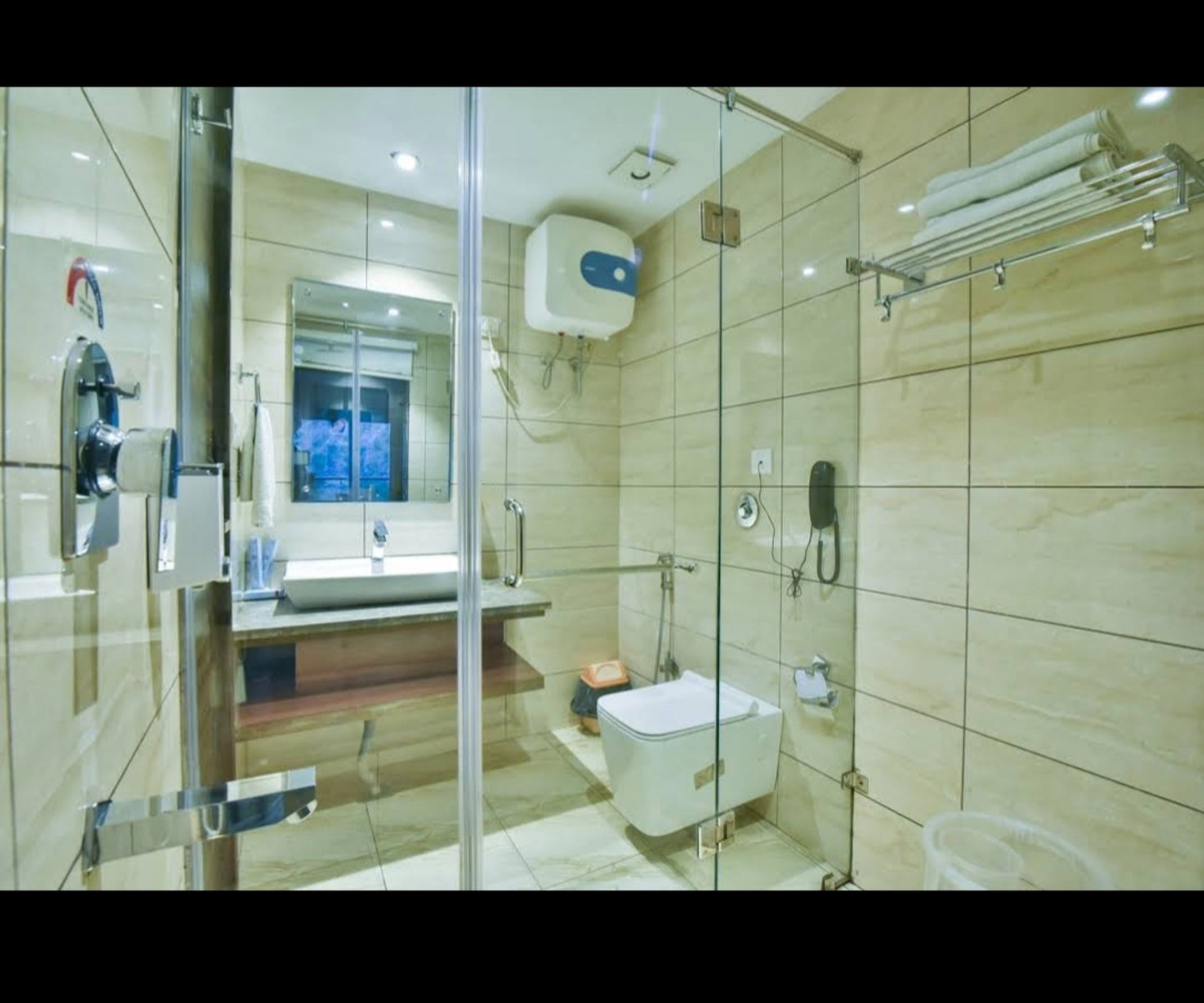 Hotel RV Inn - Luxury Hotel In Bhagsu Nag